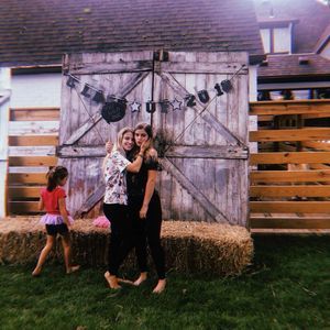 Meet your Posher, Mallory